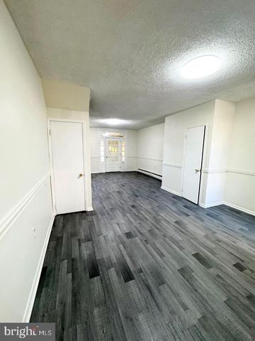 5363 WESTFORD RD, Philadelphia, PA 19120