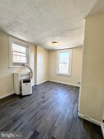 5363 WESTFORD RD, Philadelphia, PA 19120