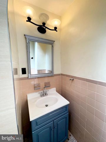 5363 WESTFORD RD, Philadelphia, PA 19120