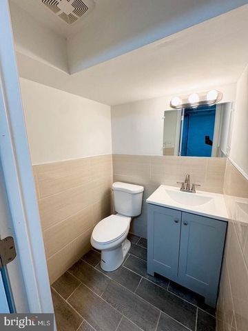5363 WESTFORD RD, Philadelphia, PA 19120