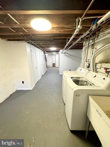5363 WESTFORD RD, Philadelphia, PA 19120