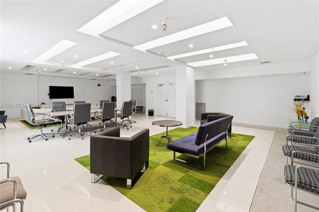 20301 W Country Club Dr PH24, Aventura, FL 33180