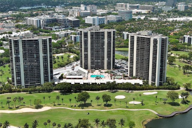 20301 W Country Club Dr PH24, Aventura, FL 33180