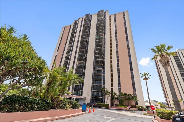 20301 W Country Club Dr PH24, Aventura, FL 33180