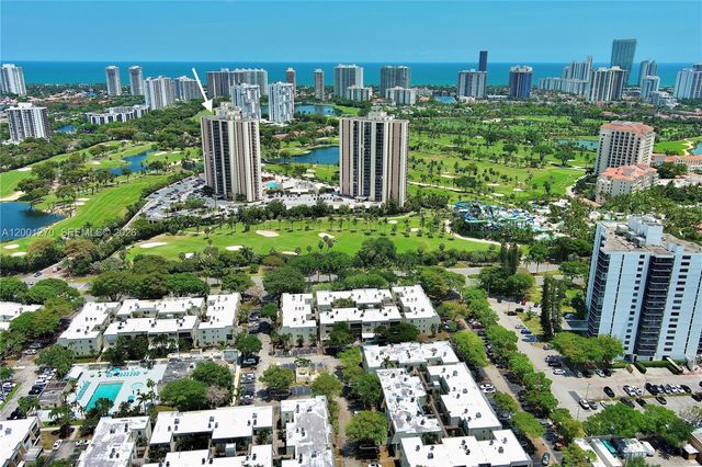 20301 W Country Club Dr PH24, Aventura, FL 33180
