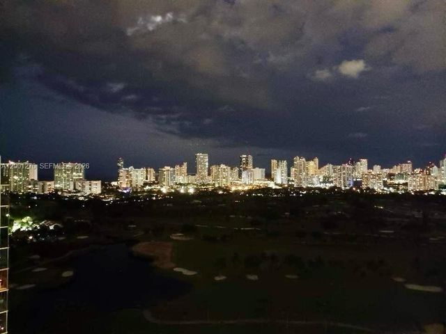 20301 W Country Club Dr PH24, Aventura, FL 33180