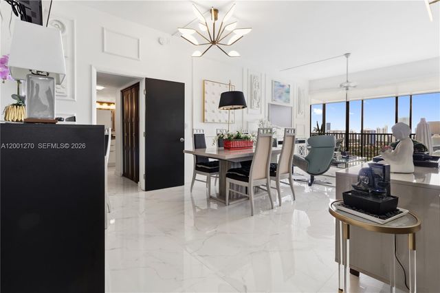 20301 W Country Club Dr PH24, Aventura, FL 33180