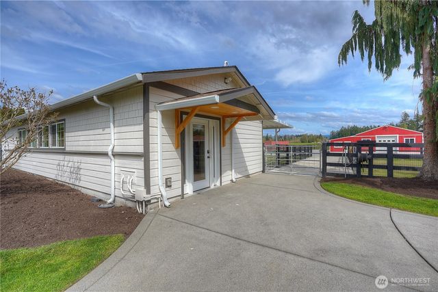 30815 Webster Road E, Eatonville, WA 98328
