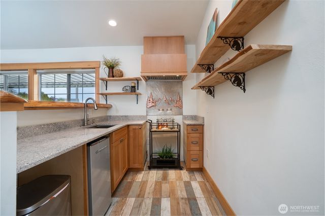 30815 Webster Road E, Eatonville, WA 98328