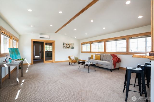 30815 Webster Road E, Eatonville, WA 98328
