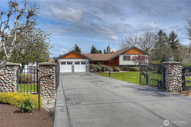 30815 Webster Road E, Eatonville, WA 98328