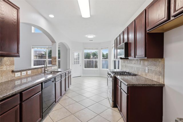 19442 Plantation Cove Lane, Katy, TX 77449