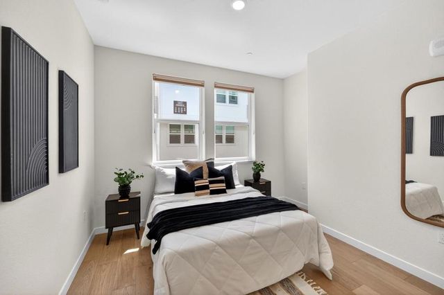 827 Redberry Way, San Jose, CA 95117