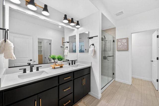 827 Redberry Way, San Jose, CA 95117