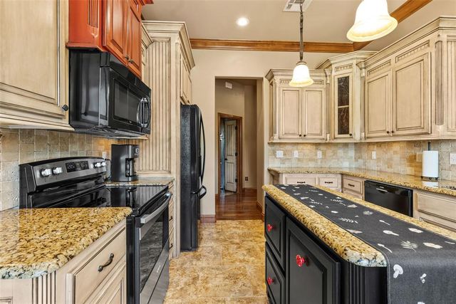 26808 Briar Oak Drive, Blanchard, OK 73010