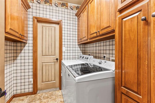 26808 Briar Oak Drive, Blanchard, OK 73010