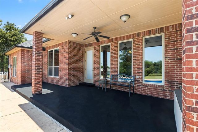 26808 Briar Oak Drive, Blanchard, OK 73010