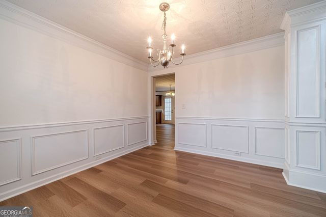 4523 Grove Lake Street, Loganville, GA 30052