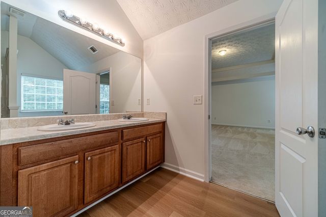 4523 Grove Lake Street, Loganville, GA 30052