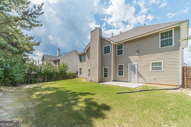 4523 Grove Lake Street, Loganville, GA 30052