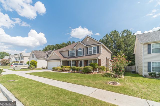 4523 Grove Lake Street, Loganville, GA 30052