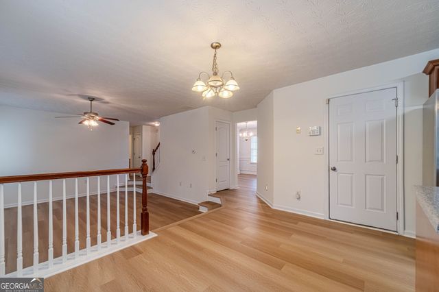 4523 Grove Lake Street, Loganville, GA 30052