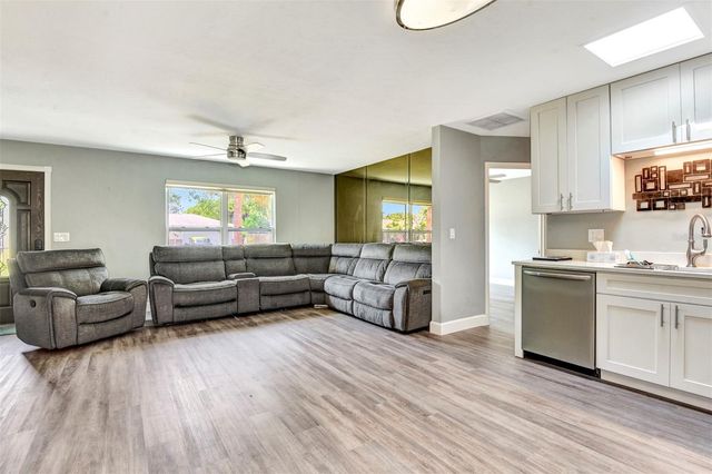 781 LITTLE PINE DRIVE, South Daytona, FL 32119