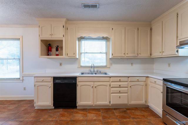 106 Cranberry Way, Madison, AL 35757