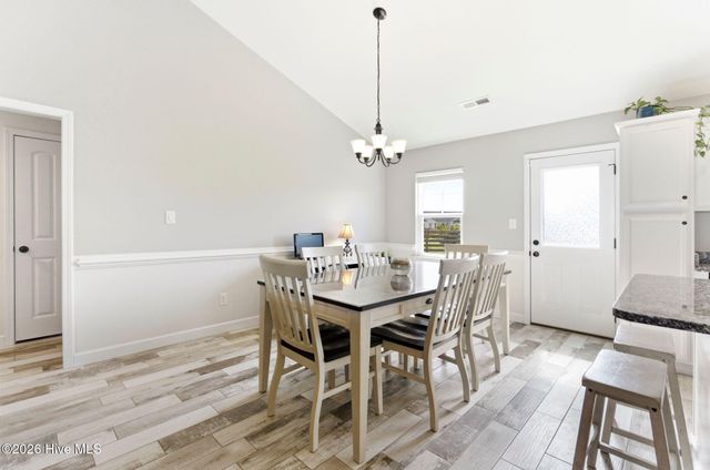 116 Bridgeport Drive, Sneads Ferry, NC 28460