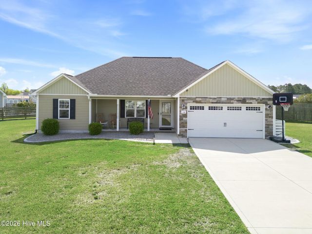 116 Bridgeport Drive, Sneads Ferry, NC 28460