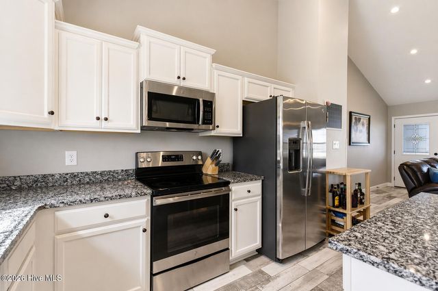 116 Bridgeport Drive, Sneads Ferry, NC 28460