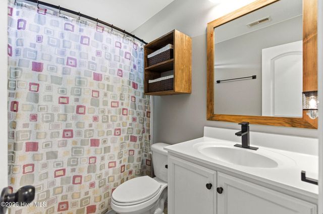 116 Bridgeport Drive, Sneads Ferry, NC 28460