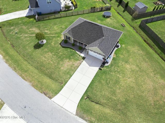 116 Bridgeport Drive, Sneads Ferry, NC 28460