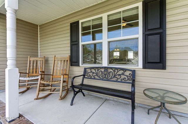 116 Bridgeport Drive, Sneads Ferry, NC 28460
