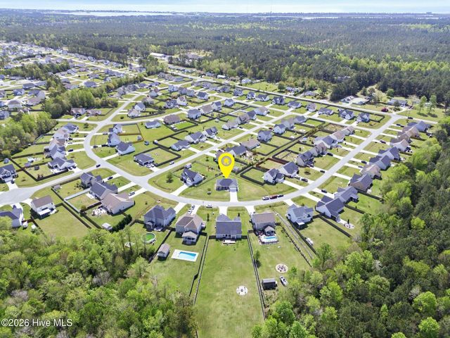 116 Bridgeport Drive, Sneads Ferry, NC 28460