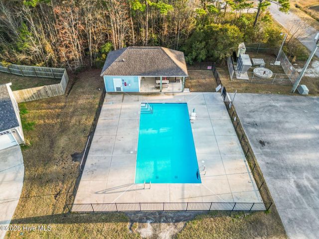 116 Bridgeport Drive, Sneads Ferry, NC 28460