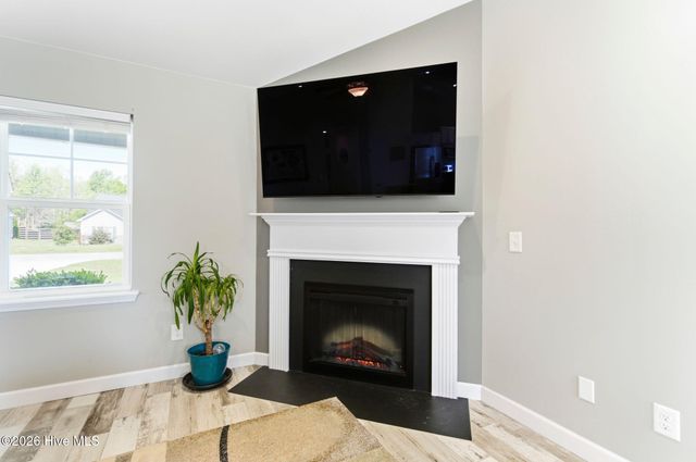 116 Bridgeport Drive, Sneads Ferry, NC 28460