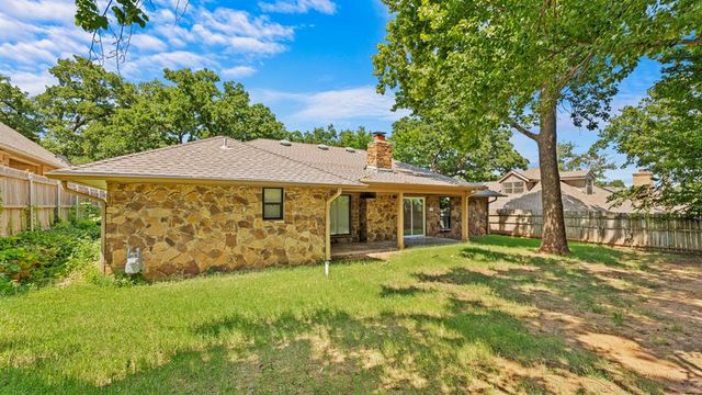 2212 Dover Drive, Edmond, OK 73034