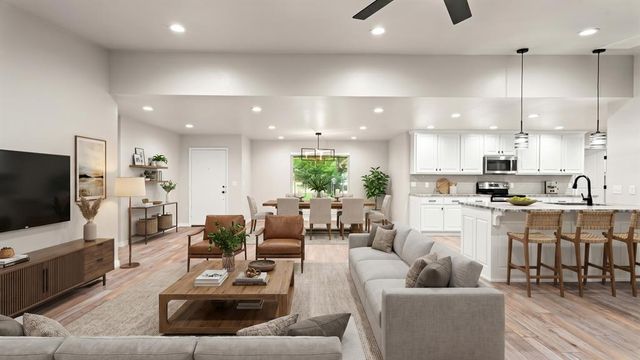 2212 Dover Drive, Edmond, OK 73034