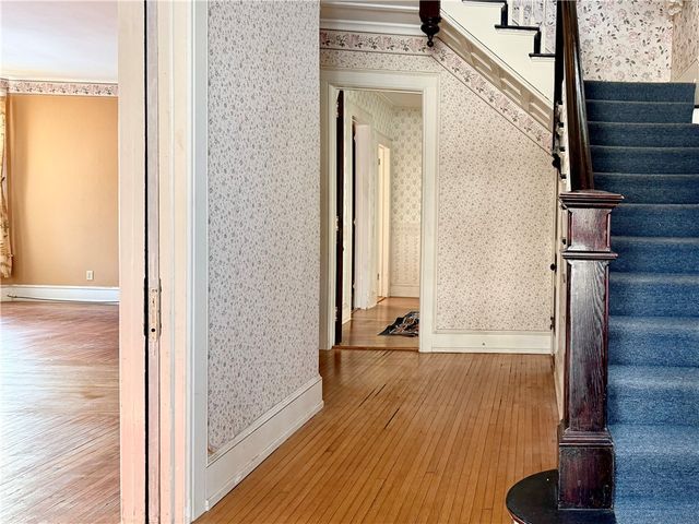 69 Elm Street, Oneonta, NY 13820