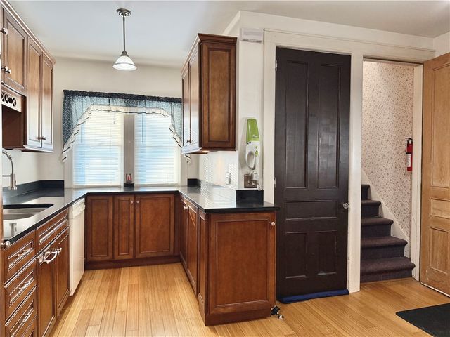 69 Elm Street, Oneonta, NY 13820