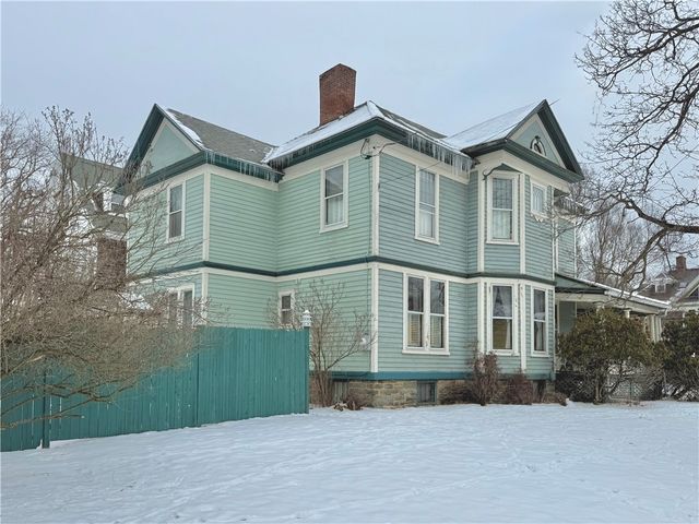 69 Elm Street, Oneonta, NY 13820
