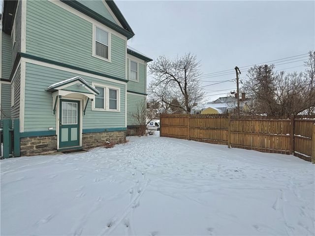 69 Elm Street, Oneonta, NY 13820