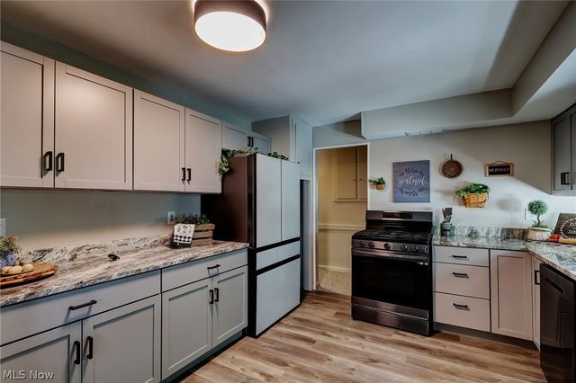 454 E 266th Street, Euclid, OH 44132