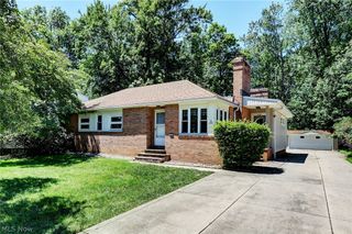 454 E 266th Street, Euclid, OH 44132