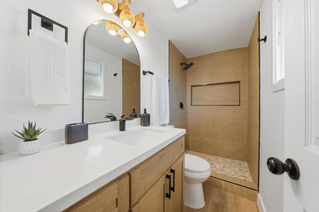 2828 Mission Village Dr, San Diego, CA 92123