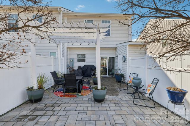 209 Halton Crossing Drive SW, Concord, NC 28027