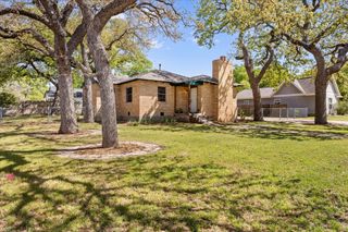 201 E 3rd Street, Weatherford, TX 76086