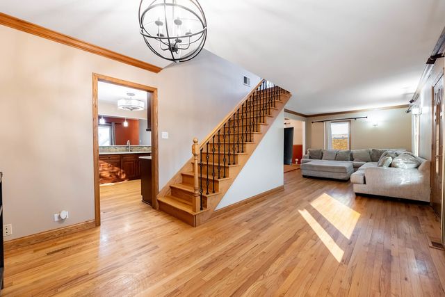 7920 Natoma Avenue, Burbank, IL 60459