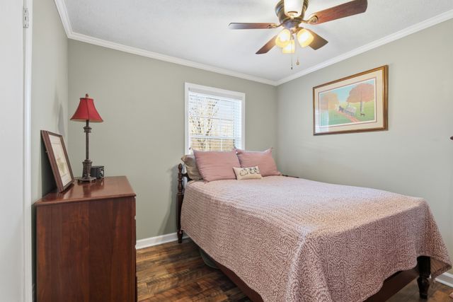 108 Saint James St, Charlotte, TN 37036